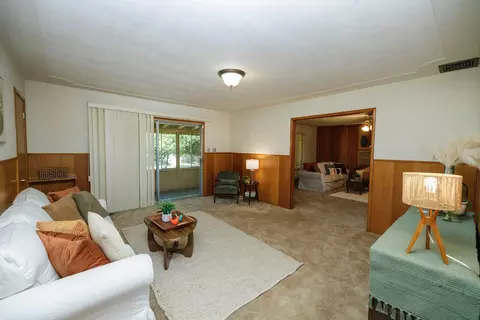 Living - 1065 Union Rd, Manteca, CA 95337 photo 11 of 11