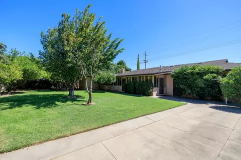 Exterior - 1065 Union Rd, Manteca, CA 95337 photo 9 of 17