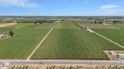 9255 E Handel Rd, Lodi, CA 95240 photo 1
