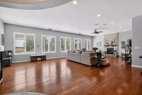 Living - 9899 Trailhead Ct, Wilton, CA 95693 photo 3 of 5