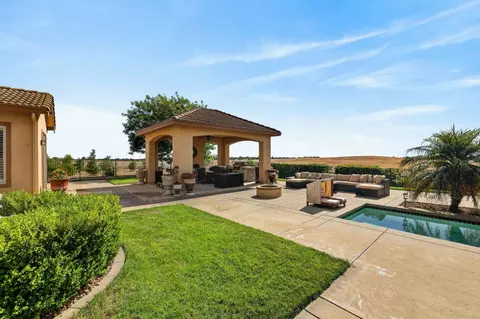 Exterior - 9899 Trailhead Ct, Wilton, CA 95693 photo 8 of 17