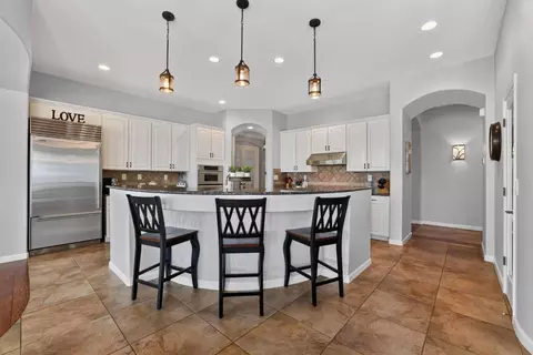 Kitchen - 9899 Trailhead Ct, Wilton, CA 95693 photo 1 of 6