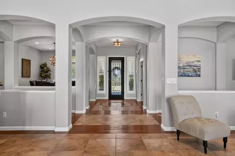 Entry Way - 9899 Trailhead Ct, Wilton, CA 95693 photo 4 of 12