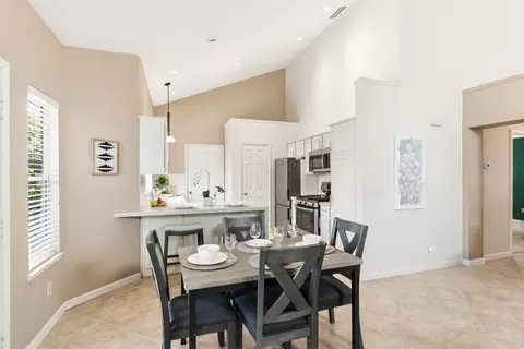 2100 Cobblestone Mnr, Modesto, CA 95355 photo 17
