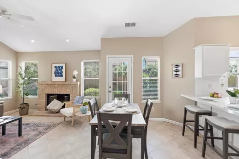 2100 Cobblestone Mnr, Modesto, CA 95355 photo 16