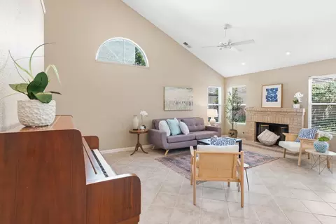 2100 Cobblestone Mnr, Modesto, CA 95355 photo 14
