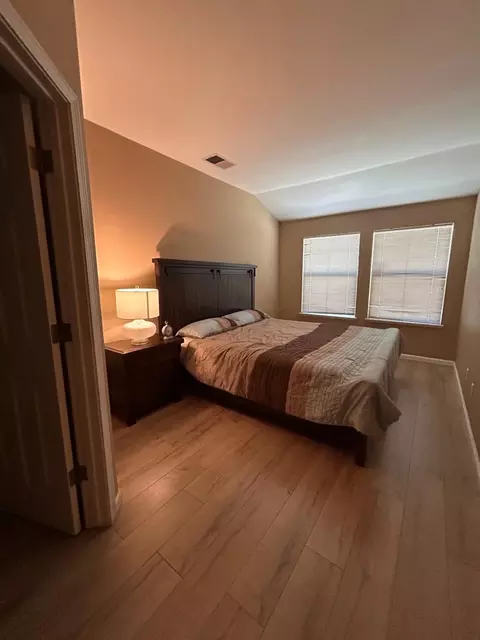Bedroom - 3308 Yerington Ct, Modesto, CA 95355 photo 1 of 8
