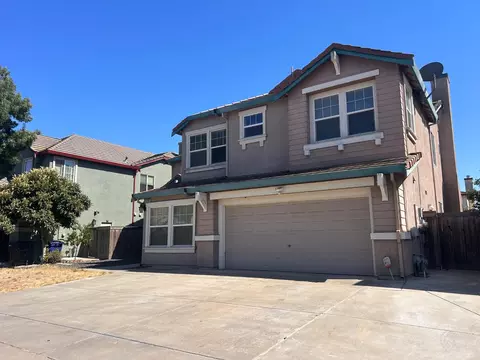 Exterior - 3308 Yerington Ct, Modesto, CA 95355 photo 2 of 7