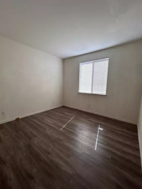 Bedroom - 3308 Yerington Ct, Modesto, CA 95355 photo 5 of 8
