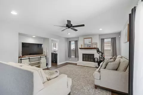 585 Bounty Pl, Manteca, CA 95337 photo 8