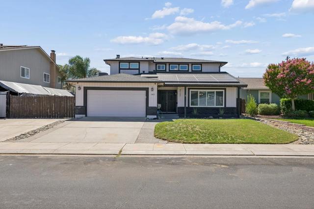 585 Bounty Pl, Manteca, CA 95337