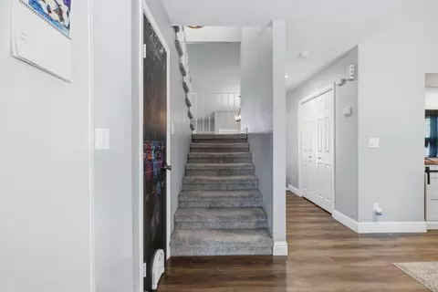 585 Bounty Pl, Manteca, CA 95337 photo 9