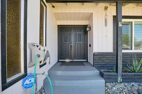585 Bounty Pl, Manteca, CA 95337 photo 4