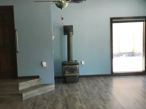 Living - 159 E Hillcrest Dr, Auburn, CA 95603 photo 1 of 3