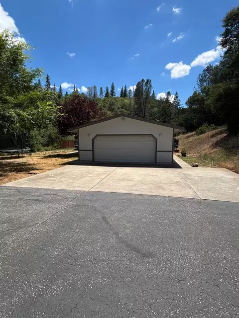 10273 Holcomb Dr, Grass Valley, CA 95949 photo 25