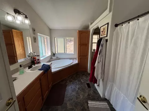 10273 Holcomb Dr, Grass Valley, CA 95949 photo 15