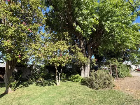 Exterior - 340 Bothun Way, Turlock, CA 95380 photo 5 of 17