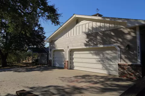 Exterior - 3791 Luneman Rd, Placerville, CA 95667 photo 2 of 17
