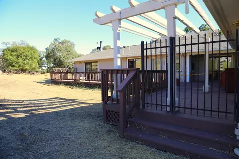 Exterior - 3791 Luneman Rd, Placerville, CA 95667 photo 4 of 17