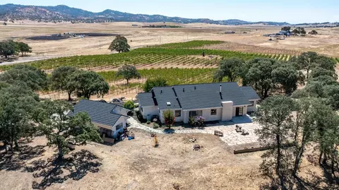 12550 Hogan Dm, Farmington, CA 95230 photo 1