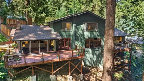 877 Lost Acre Dr, Felton, CA 95018