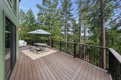 1302 Pebble Beach Way, Arnold, CA 95223 photo 11
