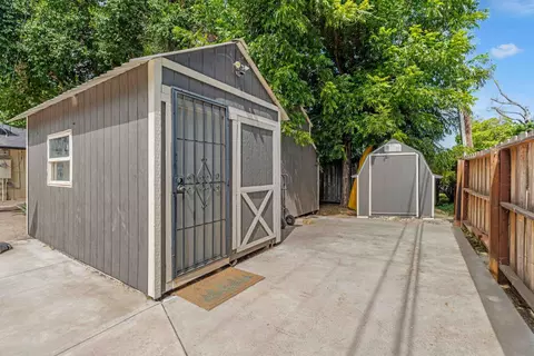 1000 Hawthorne Ave, Modesto, CA 95350 photo 25