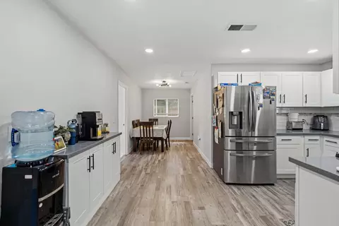 1000 Hawthorne Ave, Modesto, CA 95350 photo 6