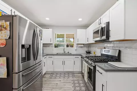 1000 Hawthorne Ave, Modesto, CA 95350 photo 7