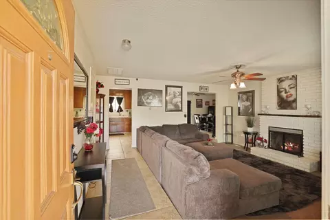 Entry Way - 1700 Chapala Way, Modesto, CA 95355 photo 1 of 2