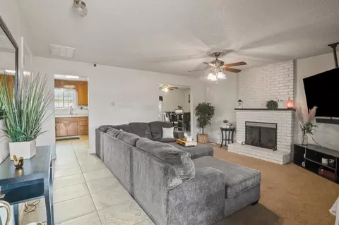 Living - 1700 Chapala Way, Modesto, CA 95355 photo 2 of 4