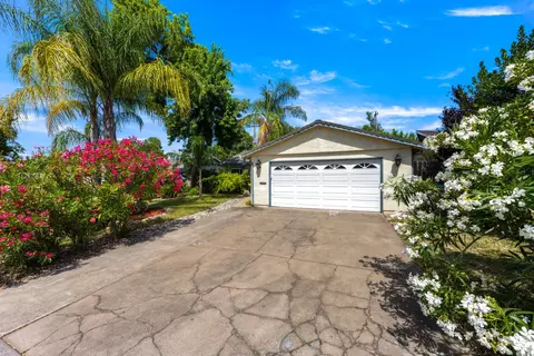 5830 Woodleigh Dr, Carmichael, CA 95608 photo 45