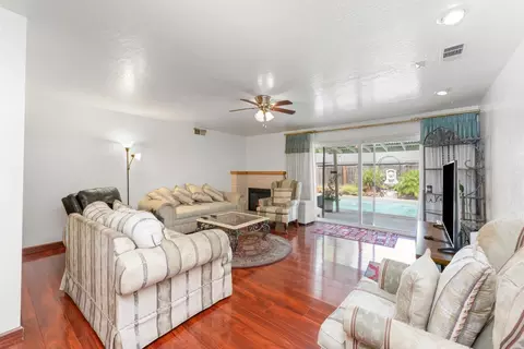 5830 Woodleigh Dr, Carmichael, CA 95608 photo 16