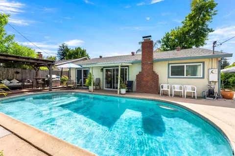 5830 Woodleigh Dr, Carmichael, CA 95608 photo 32
