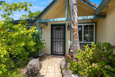 5830 Woodleigh Dr, Carmichael, CA 95608 photo 3