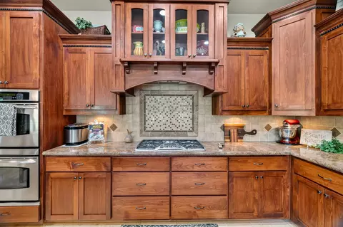 Kitchen - 3930 Aruba Ct, Chico, CA 95973 photo 4 of 6