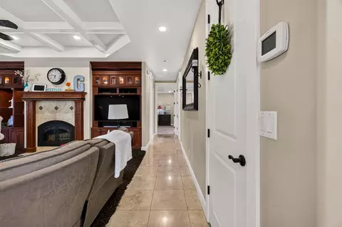 Entry Way - 3930 Aruba Ct, Chico, CA 95973 photo 4 of 4