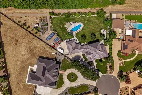 View/Area - 3930 Aruba Ct, Chico, CA 95973 photo 4 of 5