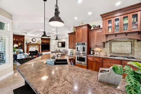 Kitchen - 3930 Aruba Ct, Chico, CA 95973 photo 3 of 6