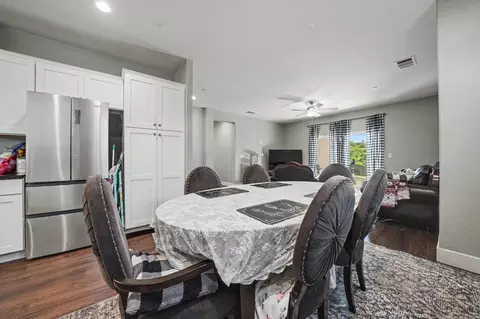 Dining - 1016 Jackson Gate Rd, Jackson, CA 95642 photo 3 of 4