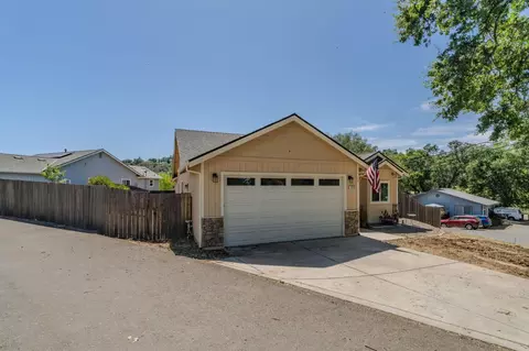 Exterior - 1016 Jackson Gate Rd, Jackson, CA 95642 photo 5 of 12