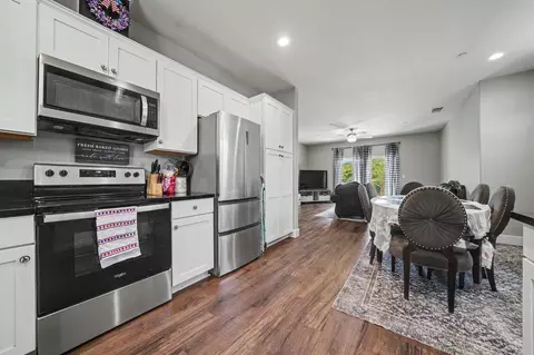 Kitchen - 1016 Jackson Gate Rd, Jackson, CA 95642 photo 3 of 3