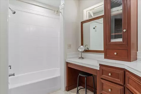 Bath - 769 Oak Crest Cir, Placerville, CA 95667 photo 4 of 4
