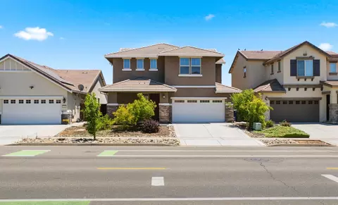 3723 Edington Dr, Rancho Cordova, CA 95742