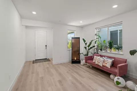 3394 Discovery Dr, Folsom, CA 95630 photo 3