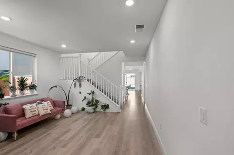 3394 Discovery Dr, Folsom, CA 95630 photo 4