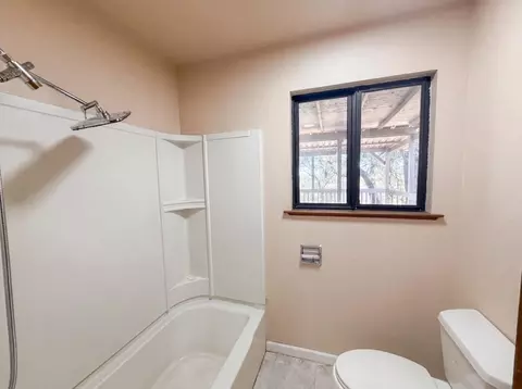 Bath - 7548 Hwy 12, Wallace, CA 95254 photo 1 of 3