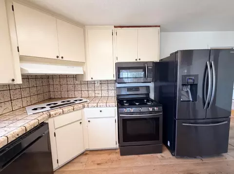 Kitchen - 7548 Hwy 12, Wallace, CA 95254 photo 3 of 3