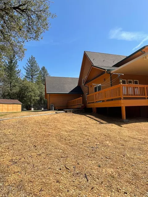 Exterior - 717 Swanson Ln, Colfax, CA 95713 photo 4 of 10