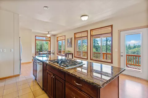 Kitchen - 717 Swanson Ln, Colfax, CA 95713 photo 2 of 5